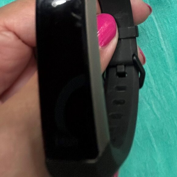 Fitbit Alta HR Women’s fitness watch - Picture 1 of 3
